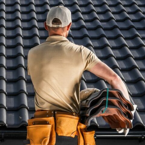 Professional Caucasian Roofing Contractor Worker